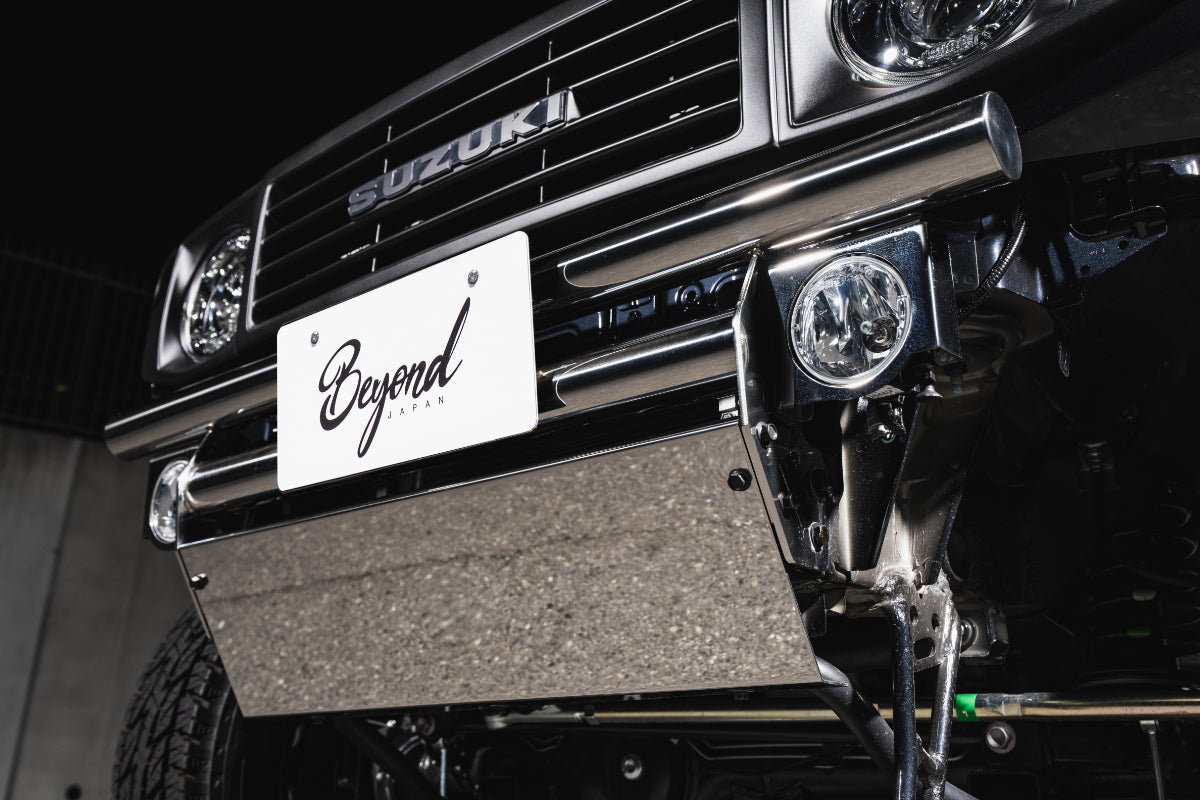 【ジムニー JB74W/JC74W】 レーヴ フロントバンパー 鏡面