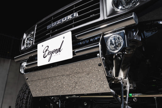 【ジムニー JB74W/JC74W】 レーヴ フロントバンパー 鏡面