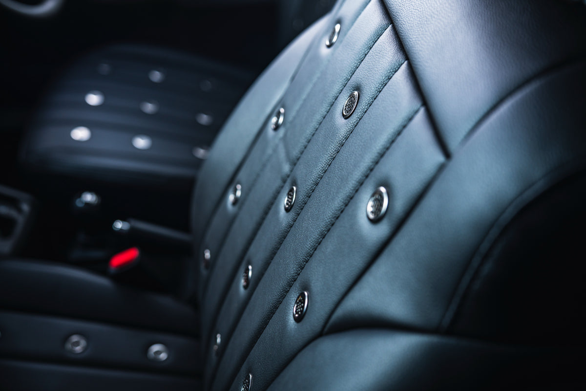 エクシアジャパン　ロイヤルシートカバー（フロントのみ）