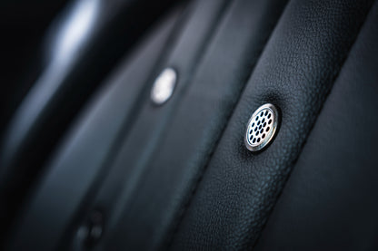 エクシアジャパン　ロイヤルシートカバー（フロントのみ）