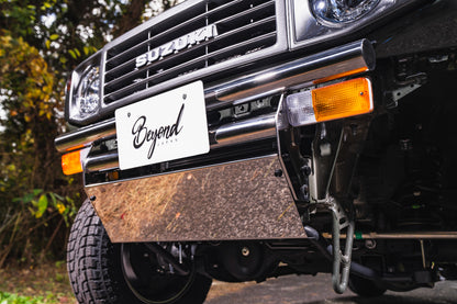 【ジムニー JB74W/JC74W】 レーヴ フロントバンパー ウインカーステー付き 鏡面